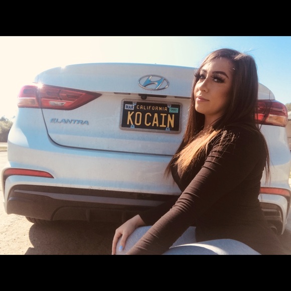 Meet your Posher, Jessica - Picture 2 of 2